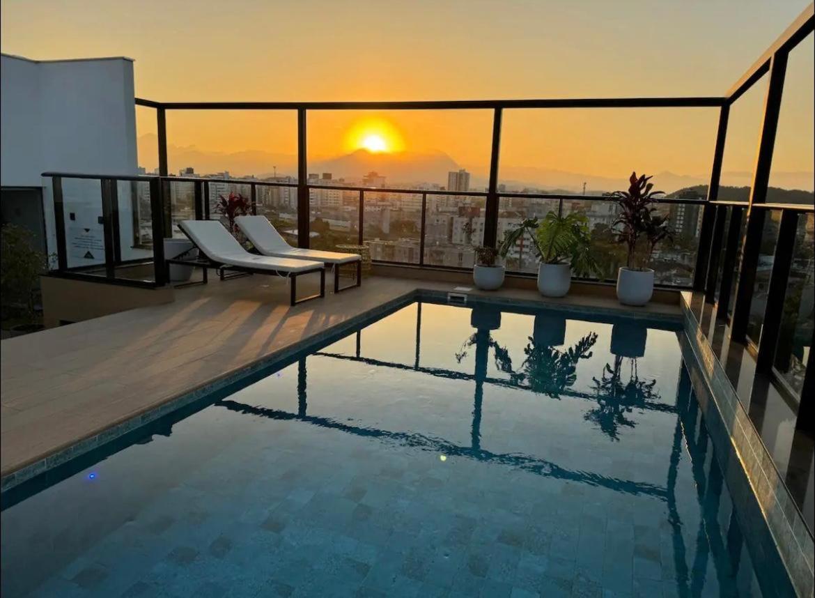 Apartamento Joinville Saguacu - Piscina Incrivel エクステリア 写真